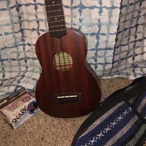 Ukulele set